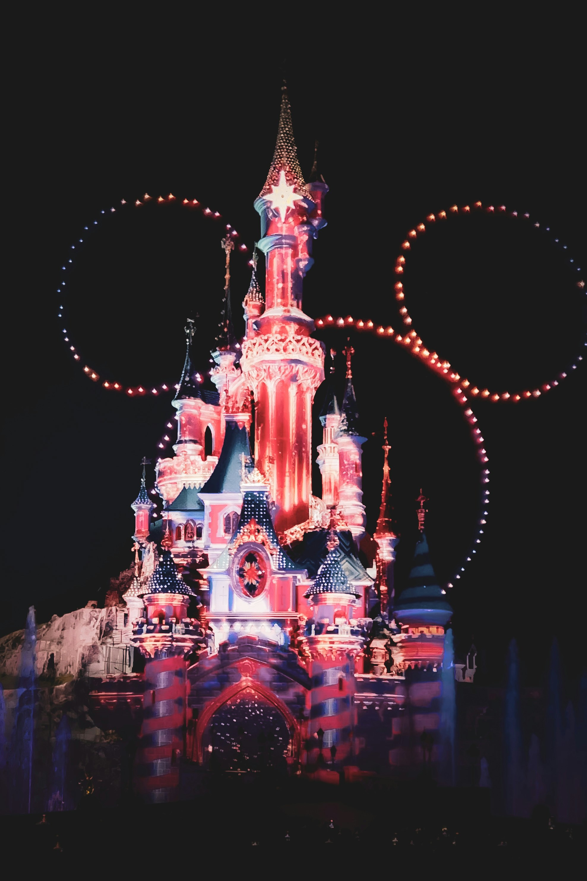 Disneyland Paris Main Street vibes